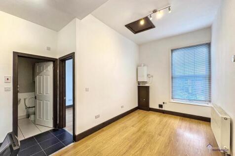 ONE BEDROOM SHIRLEY ROAD