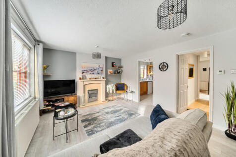 1347521-8-68c14db...