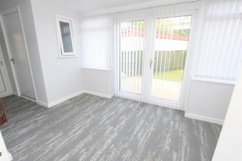 GARDEN ROOM/PLAY ROOM