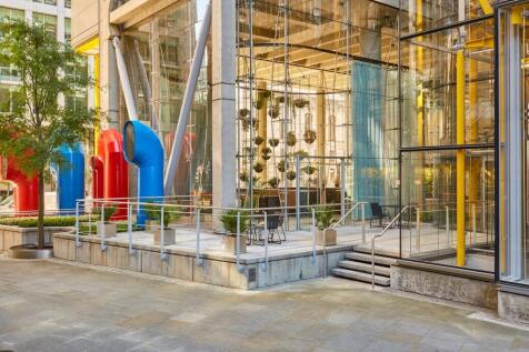 88WoodStLondonLND88WoodStreetAnInfinitelyIconicA