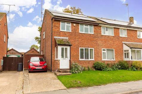 East Grinstead, RH19 - property photo