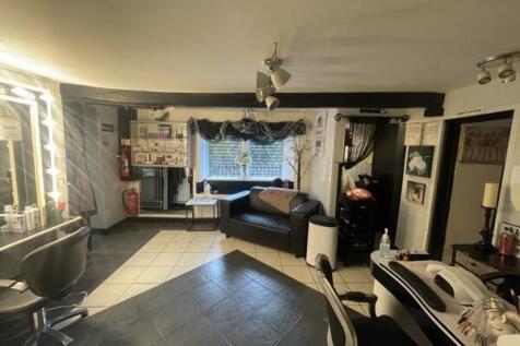 Retail Property (high street) for sale Image 3