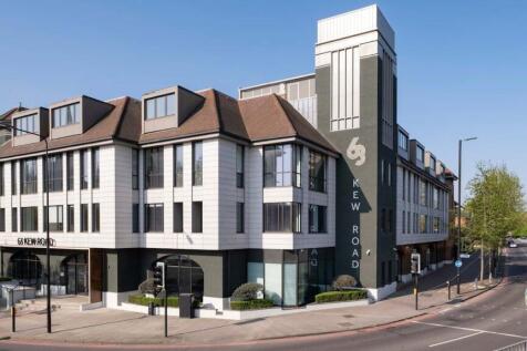 63 Kew Road external shot.jpeg
