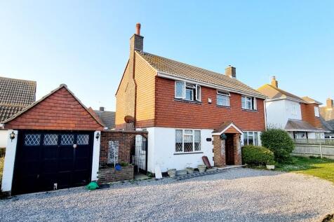 4-bed detached on Eastbourne Road, BN24, £1,725/mo