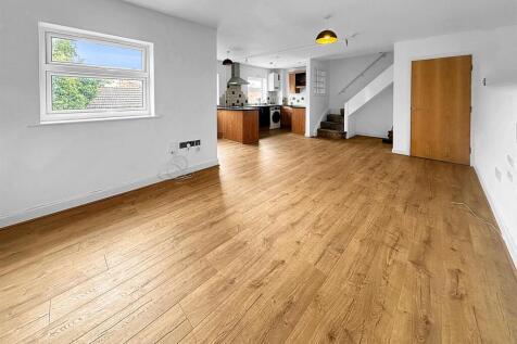 Living Room.jpg
