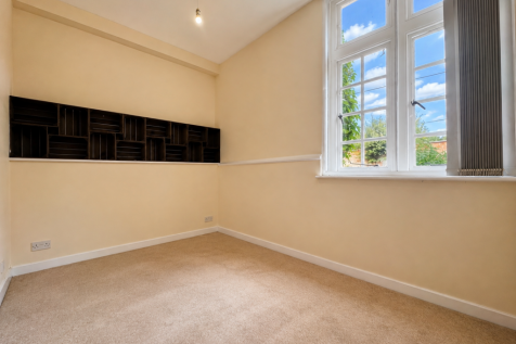 Ground Floor Flat, Sheffield Park Garden, Sheffield Park, Sheffield Park, East Sussex photo 3