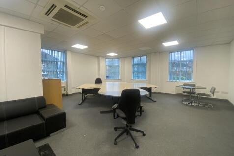 Office to rent Image 3