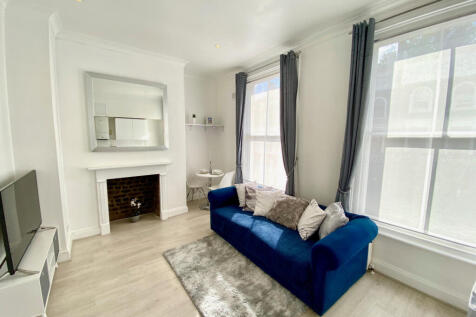 Sofa replaced for modern grey one