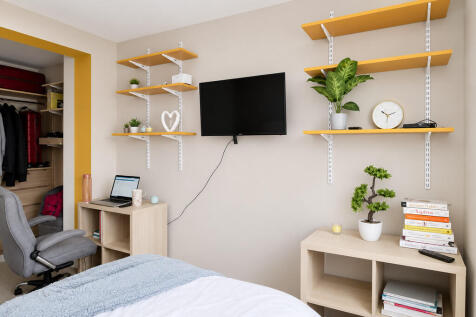 Bedroom - Angle 1