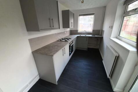 Rockfield Street photo 4