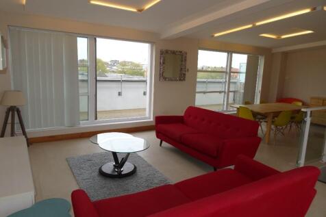 2nd Floor LivingRoom