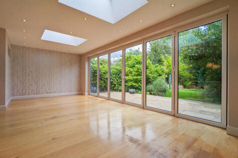 Arlington Road, East Twickenham, Richmond photo 3