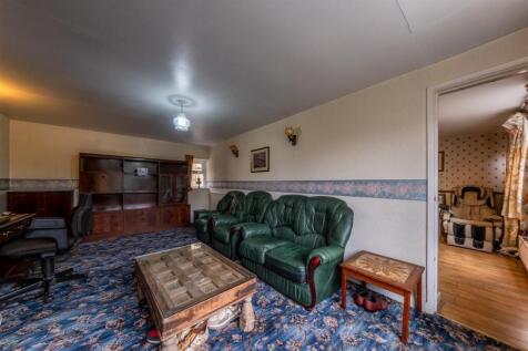 135 Runcorn Road-013.jpg