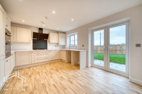 Fallow Avenue, Poulton photo 4
