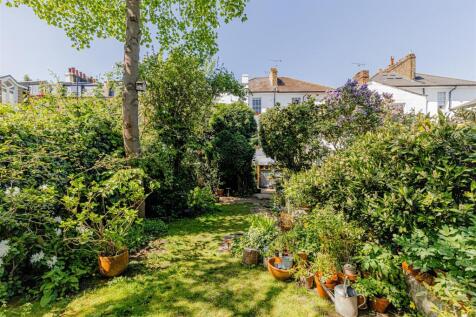 Hemingford Road (32).jpg