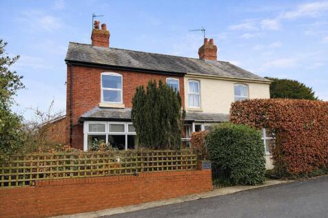 Autumn Villa, 4 Clover Road, Bromyard