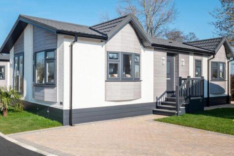 22 Sharpes Way Exterior 1.jpg