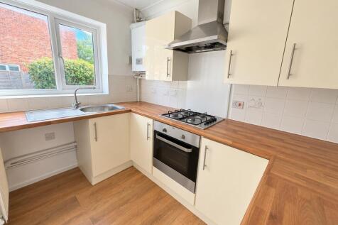 Harlequin Grove, Fareham, Hampshire, PO15 photo 4