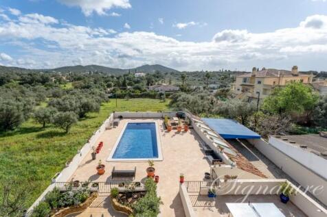 Exterior 1.7 (Large)