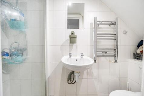 1406651-3-69809f7...