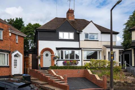 Shrublands Avenue oldbury 1.jpg