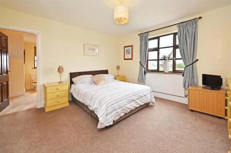 House Interior (1).JPG