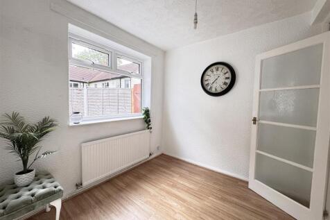 Porlock Road, Manchester photo 5