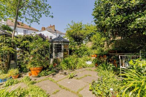 Hemingford Road (33).jpg