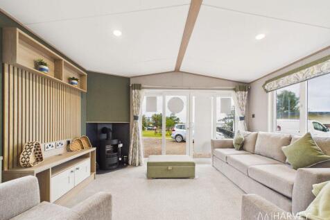 Abi Langdale Lounge Silver Sands Holiday Park