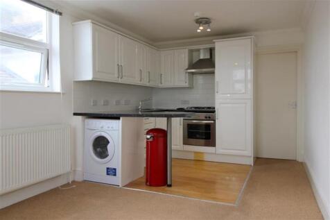 Open+plan+modern+kit