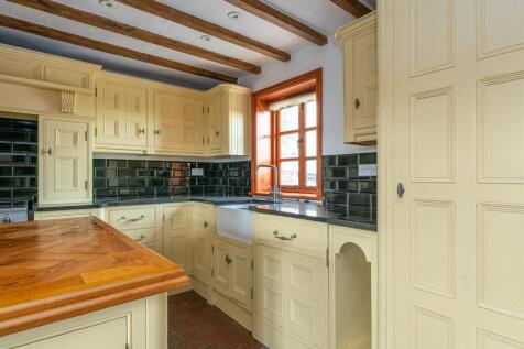 Kitchen / Family Area