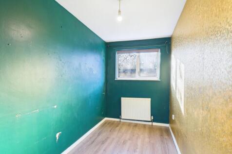 CAM01909G0-PR0440-STILL016