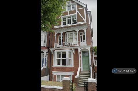 Stunning First Floor Balcony Flat 