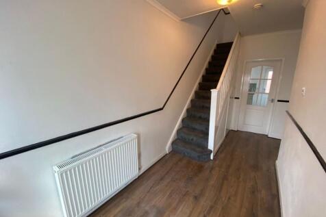 Briarwood Avenue, Warrington photo 4