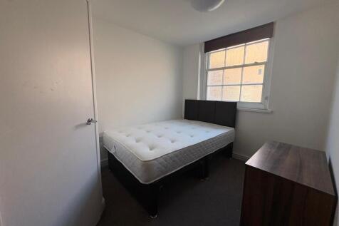 Room 201, Harts House