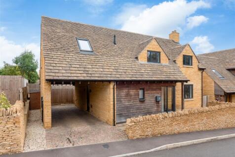 12 Lavender Drive 1829-1.jpg