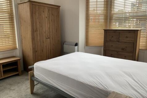 Bedroom.jpg