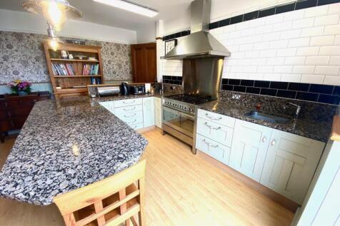 Modern Breakfast Kitchen