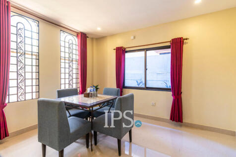 6 Unit Apartment Building For Sale - Svay Dangkum, Siem Reap