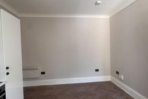 Clarendon Road, Leytonstone, Waltham Forest photo 4
