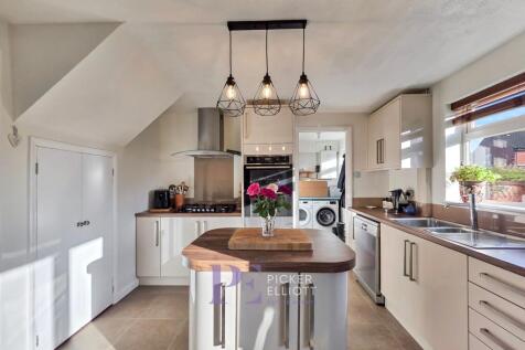Refitted Kitchen dining room
