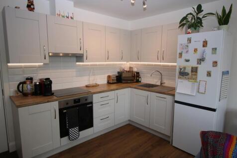 Kitchen.JPG