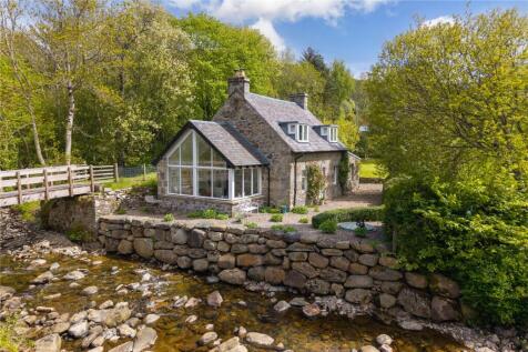 Pier Cottage