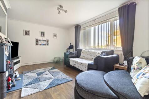 Meadway Court, 47-010.JPG