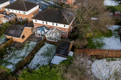 Wayside Court, Mi...