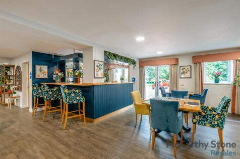8698798-interior17.jpg