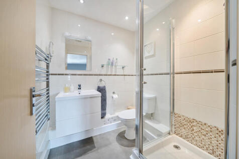 1336976-30-689b79...