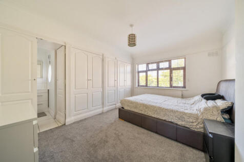 1361858-10-68dbcd...