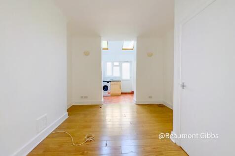 Vicarage Park, Greenwich, Plumstead, London, SE18 7SX photo 3