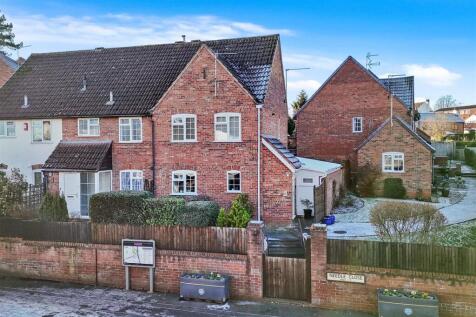 Studley, B80 - property photo
